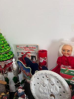 Sale Photo Thumbnail #598
