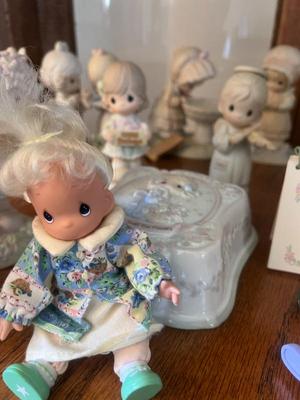 Sale Photo Thumbnail #686