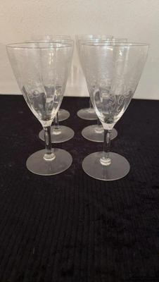 Etched glasses 6)