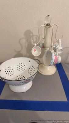 Pioneer woman measuring cups with holder vintage style enamel colander