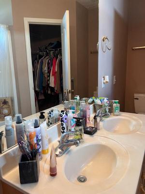 Sale Photo Thumbnail #296