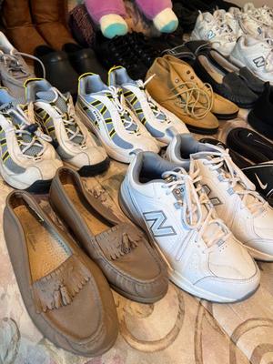 Sale Photo Thumbnail #279