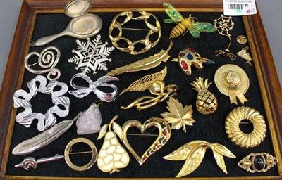 Sale Photo Thumbnail #46