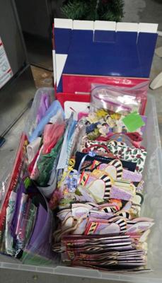 Sale Photo Thumbnail #3: Tags