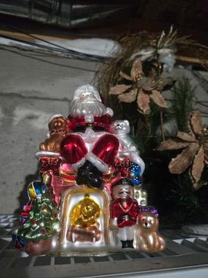 Sale Photo Thumbnail #18: Ornaments