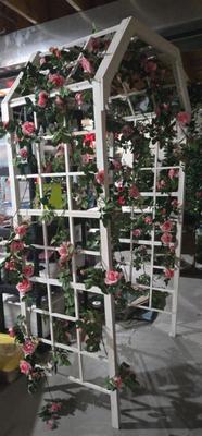 Sale Photo Thumbnail #41: Trellis 
