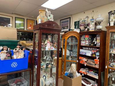 Sale Photo Thumbnail #29