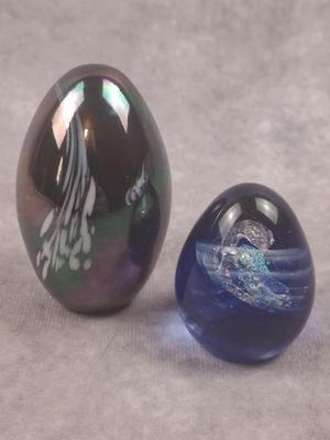 glass paperweights 