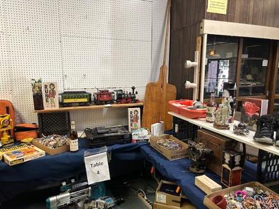 Sale Photo Thumbnail #52