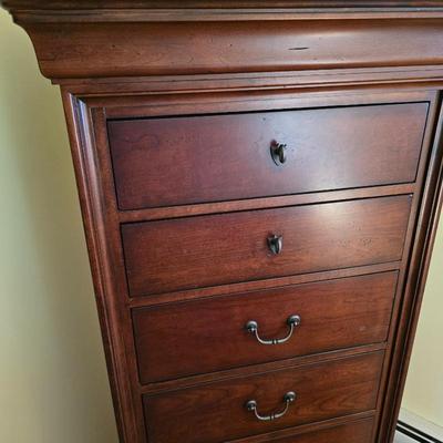 Sale Photo Thumbnail #28