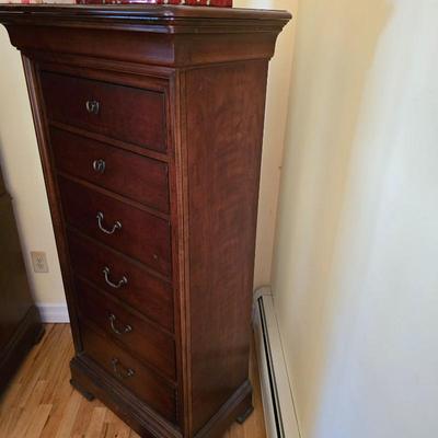 Sale Photo Thumbnail #26