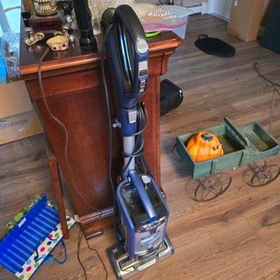 Sale Photo Thumbnail #222