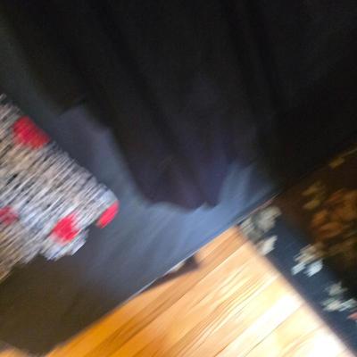 Sale Photo Thumbnail #115