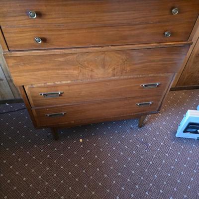 Sale Photo Thumbnail #99