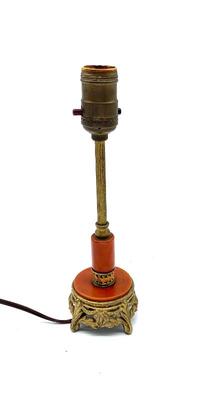 Sale Photo Thumbnail #129: Butterscotch Bakelite boudoir lamp