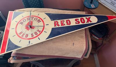 Sale Photo Thumbnail #74: 1986 Red Sox clock