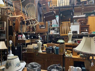 Estate sale photo