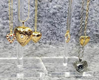 Heart shaped pendant collection lockets timepiece, rhinestones, gems