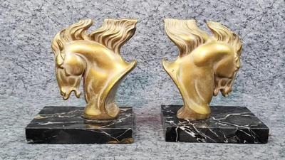 Horse head bookends