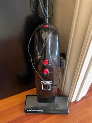 Sale Photo Thumbnail #327