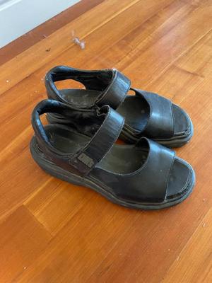 Sale Photo Thumbnail #655