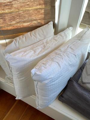 Sale Photo Thumbnail #378