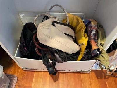 Sale Photo Thumbnail #584