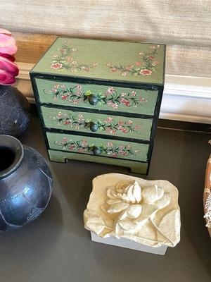 Sale Photo Thumbnail #354