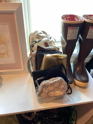 Sale Photo Thumbnail #580