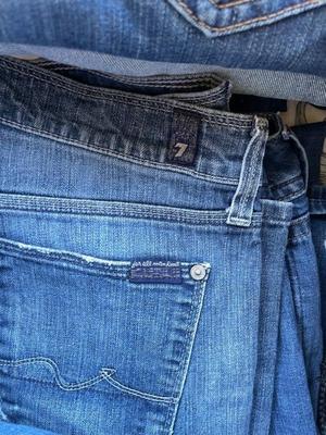 Sale Photo Thumbnail #493