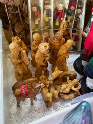 Sale Photo Thumbnail #442