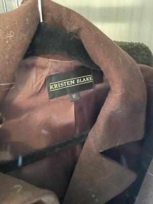 Sale Photo Thumbnail #389