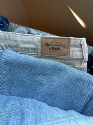 Sale Photo Thumbnail #495