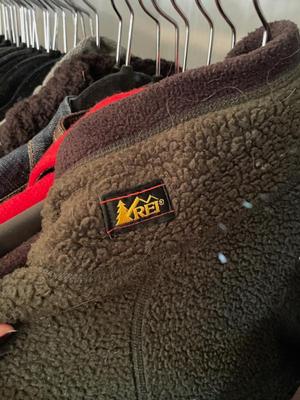 Sale Photo Thumbnail #390