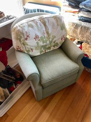 Sale Photo Thumbnail #485