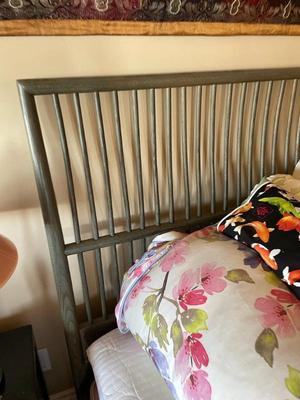 Sale Photo Thumbnail #466