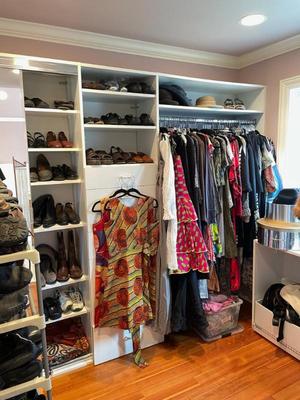 Sale Photo Thumbnail #573