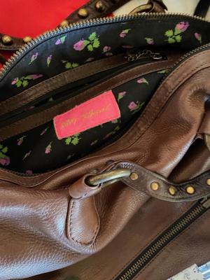 Sale Photo Thumbnail #550