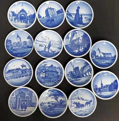 ROYAL COPENHAGEN MINI PLAQUE COLLECTION 