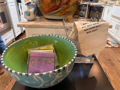 Sale Photo Thumbnail #382