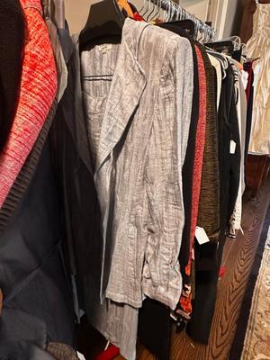 Sale Photo Thumbnail #599