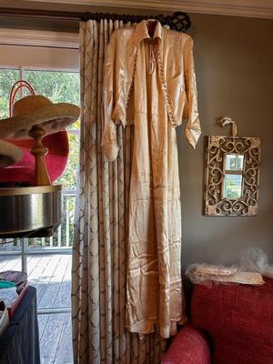 Sale Photo Thumbnail #555