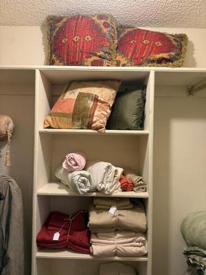 Sale Photo Thumbnail #129