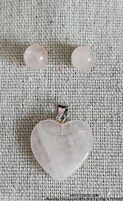 Beautiful pearlescent matching earrings pendant 1