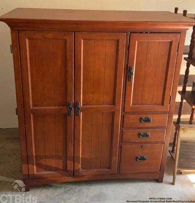 Wynwood computer armoiredesk solid wood key included 1