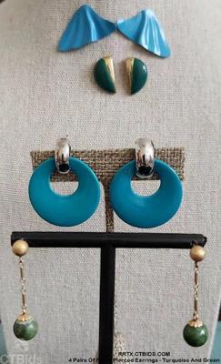 4 pairs of retro pierced earrings turquoise and green 1