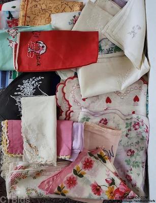 Lot of vintage handkerchiefs 1