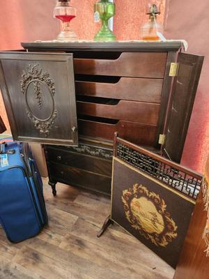 Sale Photo Thumbnail #43: Beautiful antique dresser with carved front and drawers