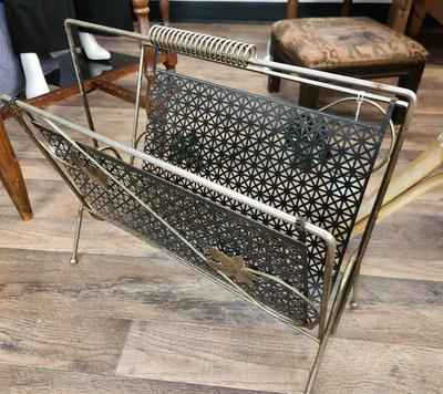 Sale Photo Thumbnail #25: Retro magazine rack