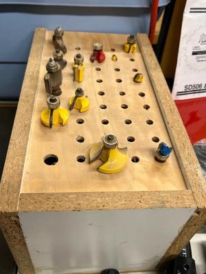 Sale Photo Thumbnail #670